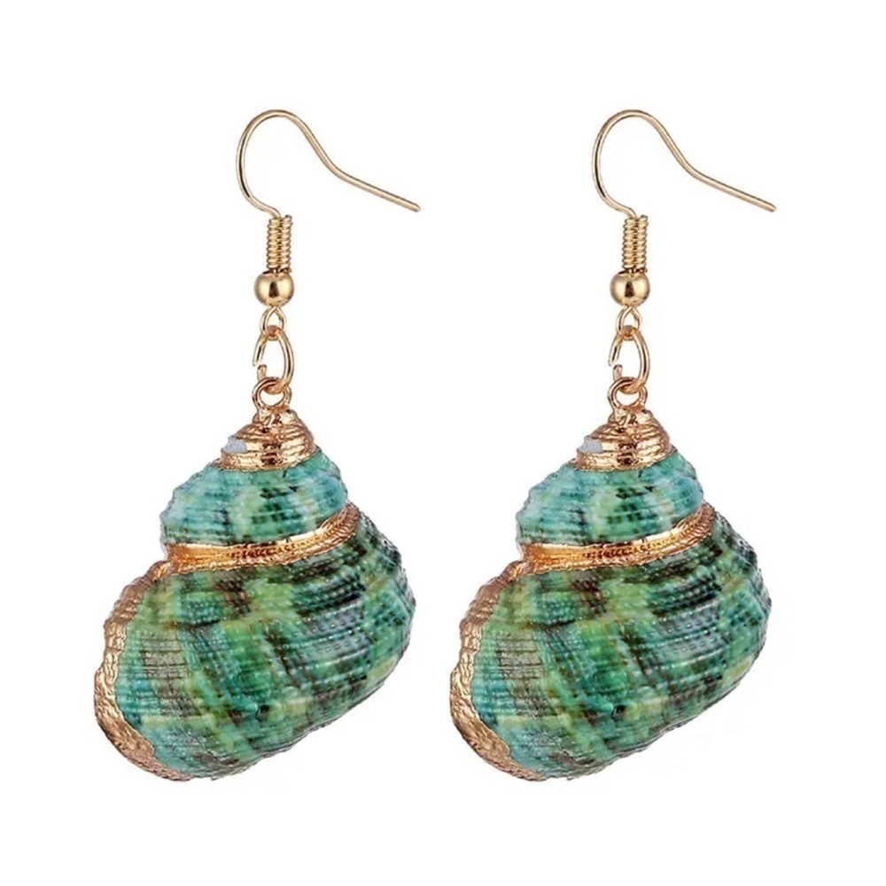 ⭐️NEW⭐️ 18K Gold Plated Natural Green Hermit Seashell Bohemian Boho Earrings